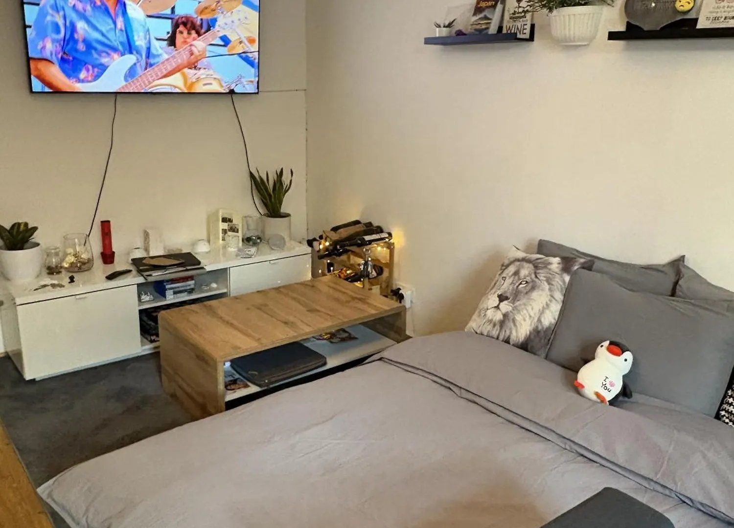 Charming & Calm 1-Bedroom Apartment In Lovely Vienna With Garden